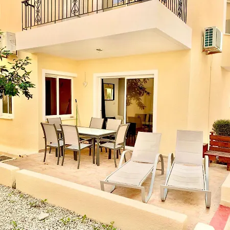Апартаменты Sirena Cypria Sunset 15 Пафос